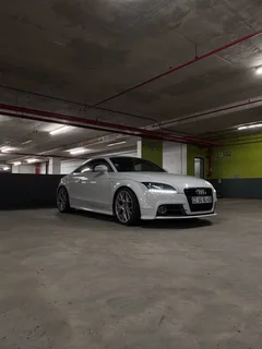 Audi tt s line