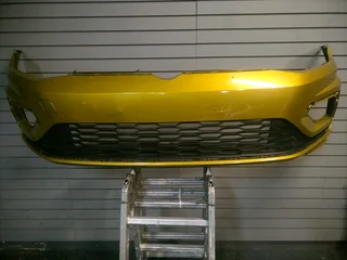 2018-2021 Vw Golf 7.5 Tsi R. Line Front Bumper With Bottom Grill For Sale