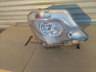 2012-2016 Mercedes Spriter Rhs Headlight For Sale