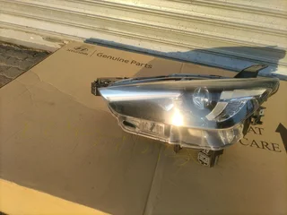 2021-2023 MAZDA CX3 LHS LED XENON HEADLIGHT FOR SALE