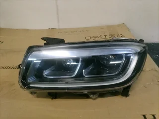 2021-2023 TOYOTA URBAN CRUISER LHS LED XENON HEADLIGHT FOR SALE