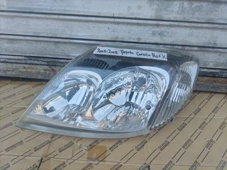 2005-2009 TOYOTA COLORA RUN X LHS HEADLIGHT FOR SALE