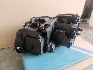 2018-2020 VW TIGUAN R LINE RHS LED XENON HEADLIGHT FOR SALE