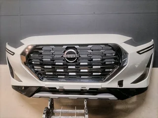 2019-2023 NISSAN MAGNITE FRONT BUMPER WITH GRILL FOR SALE