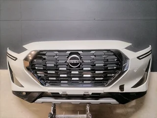 2019-2023 NISSAN MAGNITE FRONT BUMPER WITH GRILL FOR SALE