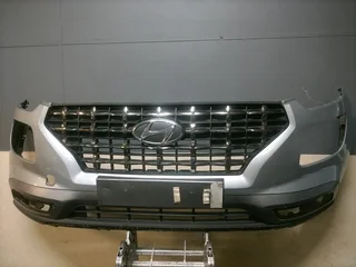 2018 2023 HYUNDAI VENUE FRONT BUMPER WITH GRILL AND SPOILER FOR SALE