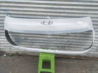 2021-2024 HYUNDAI STARIA FRONT BUMPER FOR SALE