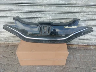 2015-2018 Honda Jazzi Grill For Sale