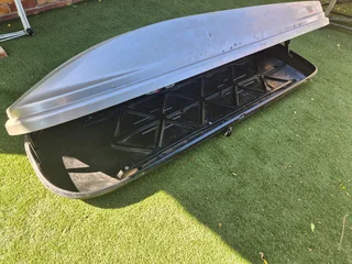 Roofbox Tule - For Sale Or Swop For Smaller Box.