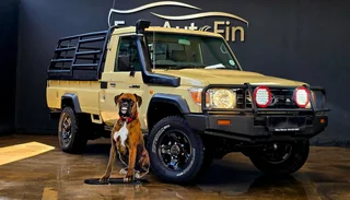 2010 toyota land Cruiser 79 4.0p V6 r 449 900 - Loads Of Extras !!