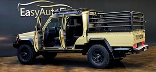 2013 TOYOTA LAND CRUISER 79 4.5D LX V8 P/U M/T D/Cab R 799 900 - LOADS OF EXTRAS