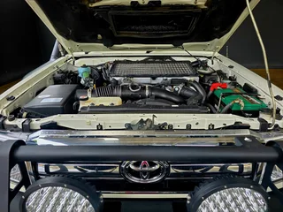 2020 TOYOTA LAND CRUISER 79 4.5D V8 LX 110 594 KM  &#64; R 839 900 - LOADS OF EXTRAS !!