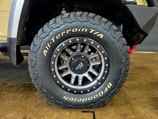 2021 TOYOTA LAND CRUISER 79 4.5 V8 90637 KM &#64; R 1 099 900 - LOADS OF EXTRAS !!