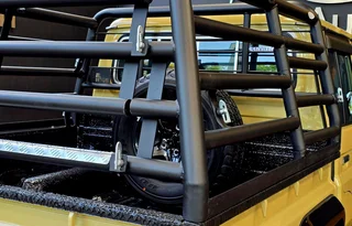 2025 TOYOTA LAND CRUISER 79 4.5 V8 LX PU MT DCab 100 KM  LOADS OF EXTRAS !!