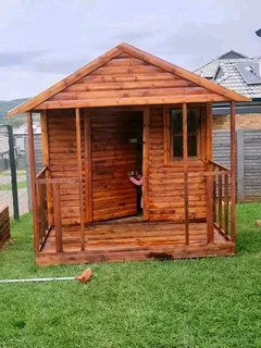 All sizes of Wendy house available