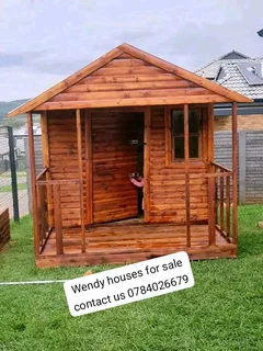 3mx3m 1 rooms Wendy house for sale