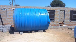 5000l jojo tank and pressure pump for sales R4000