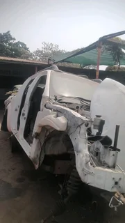 Nissan na array 2011 for stripping