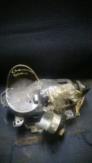 Chevrolet sonic 2011 lock set