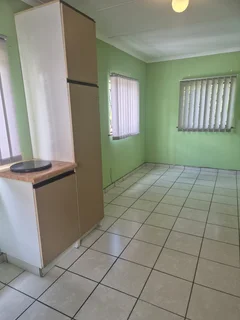 Outbuilding available to let