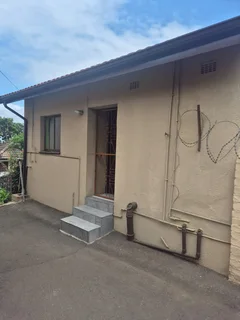 Outbuilding available to let