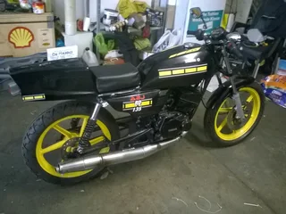 2 Yamaha Two Stroke Bikes RD185 &amp; V80 R9999 for Both