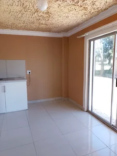 Flat - Ad posted by Dominic de Bruyn