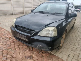 2004 Kia Rio Stripping for Spares