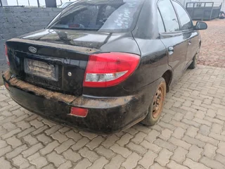 2004 Kia Rio Stripping for Spares