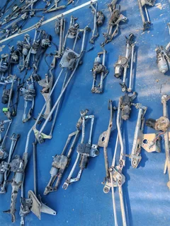 Selling a Variety of wiper motors and meganism