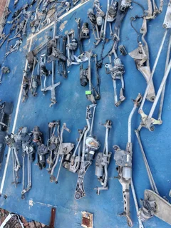 Selling a Variety of wiper motors and meganism