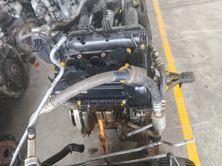 Selling Renault Kwid B4DA Engine