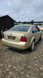 Stripping Volkswagen Jetta 4 for Spares