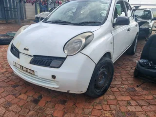 Stripping Nissan Micra For Spares