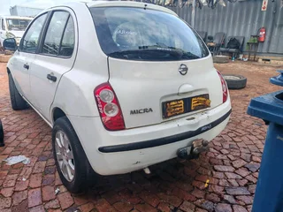 Stripping Nissan Micra For Spares