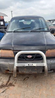 Stripping Kia Sportage for Spares