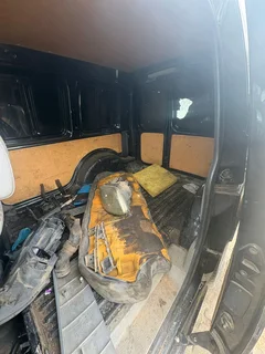 Stripping VW Caddy for Spares