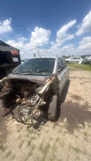 Stripping Hyundai Getz for Spares