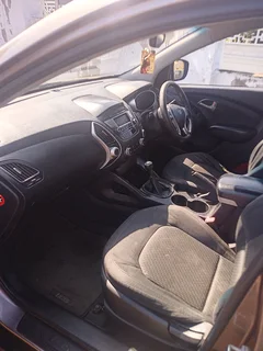 2012 Hyundai ix35 2.0L petrol manual