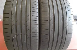 275/40/22 Continental Continental Run flat tyres used like new.contact Malibongwe 069 319 5816