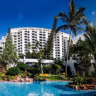 Cabana Beach, Umhlanga 6-Sleeper Unit • Sea View