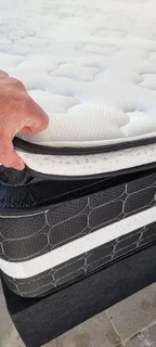 Selling Original  Famous Name Branded Queen Heavy Duty Pillow Top Matress With Bedbase ( R4550 )