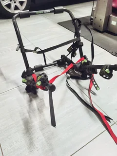 Buzzrack 3 Bike carrier  - R900