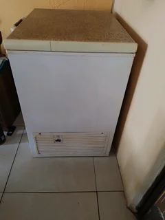 Fridge (Bar)