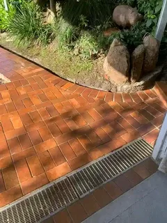 Paving - Ad posted by Lwando Sohuma