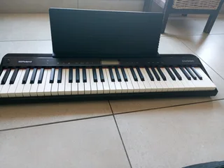 GO Roland Piano