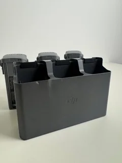 DJI Air 3, RC2 controller, 3 Batteries