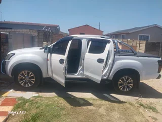 2018 Isuzu double cab