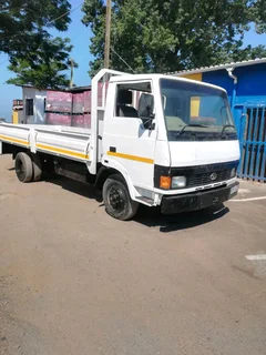 4ton Truck Hire And Rubble Removal