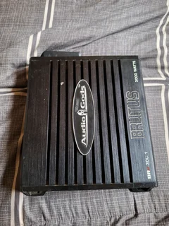 Black Audio Gods 3000 watt car amplifier selling for spares